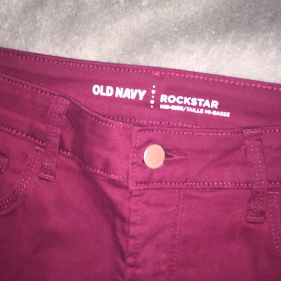 Mid-Rise Jeans - Picture 2 of 3